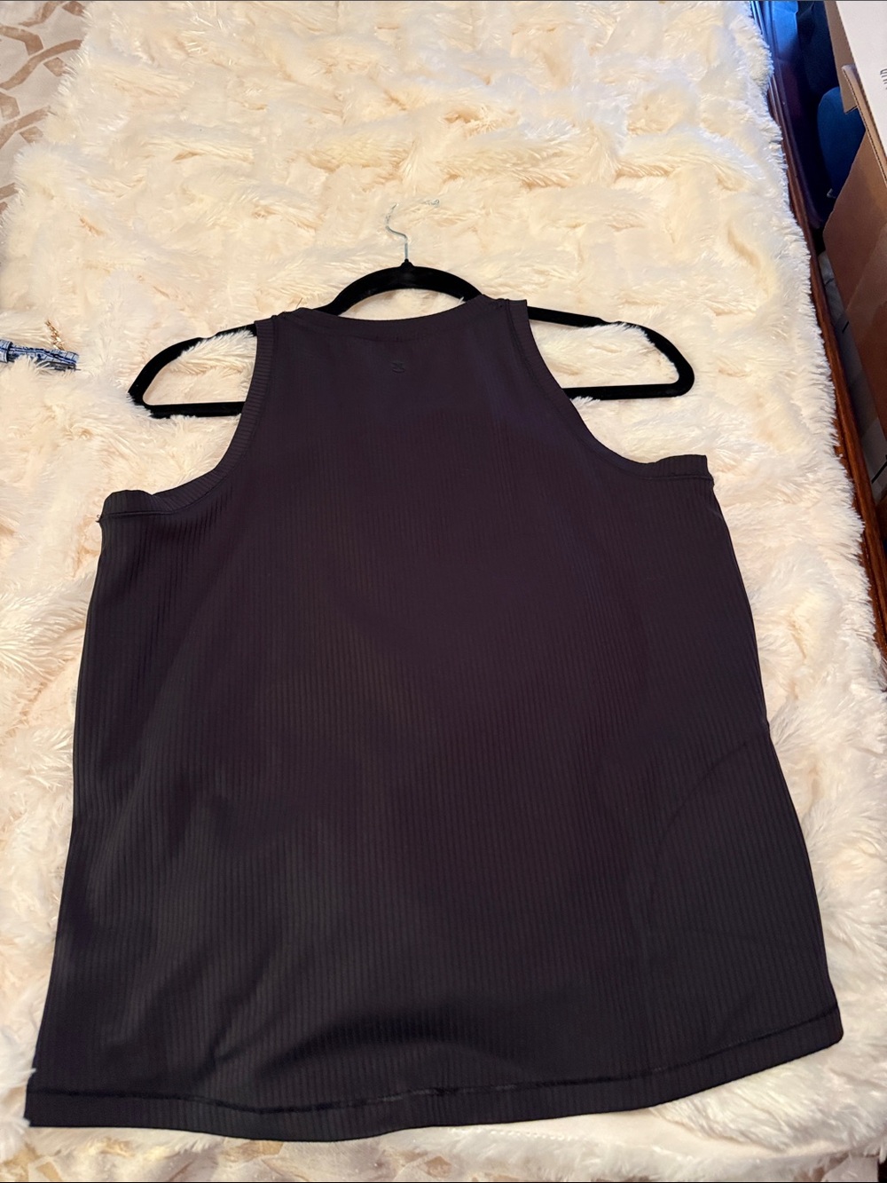 Athletic Works Black Ribbed High-Neck Tank - Picture 2 of 4